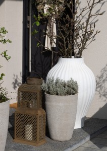 Modern white Wazon prążki A