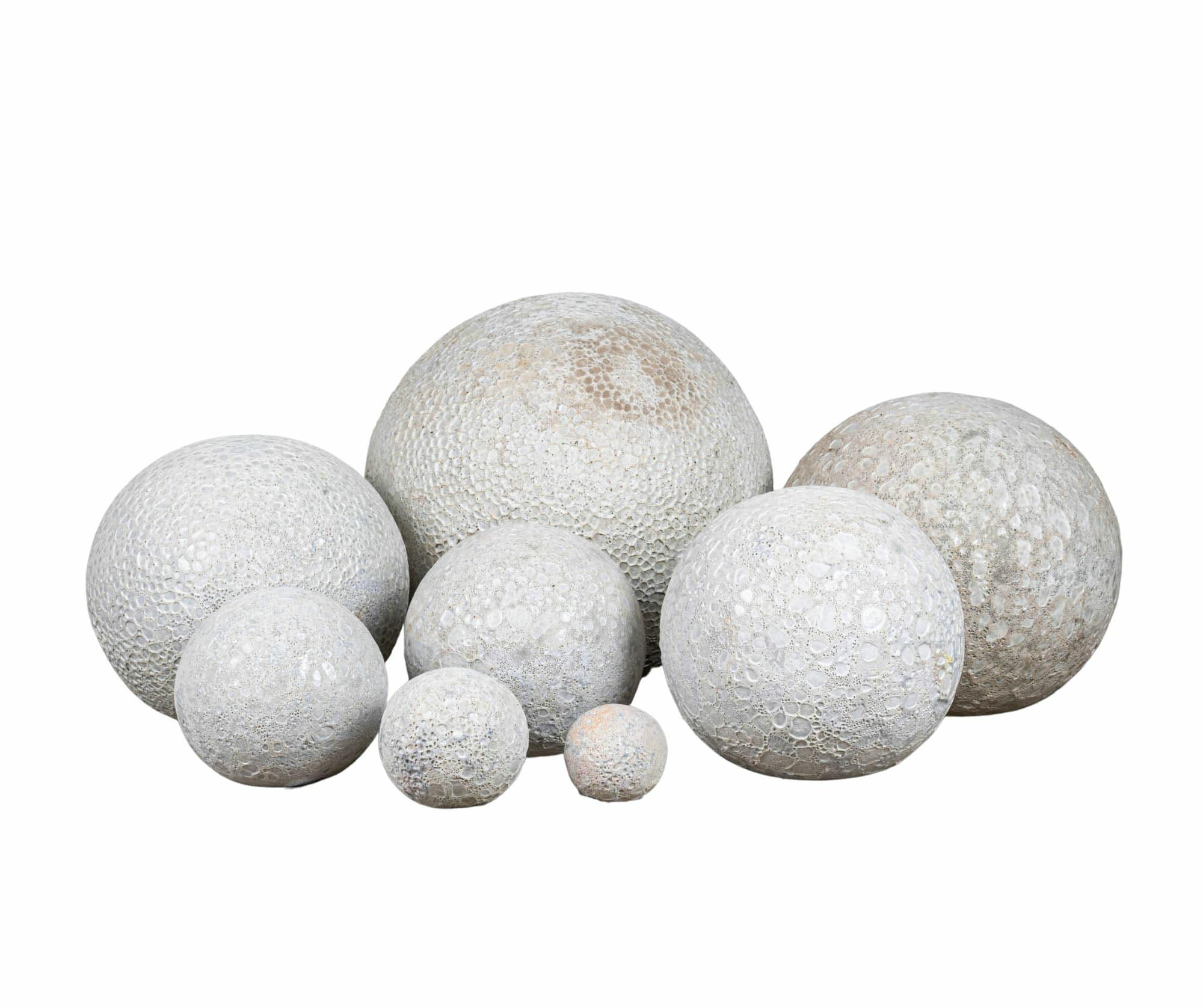 Garden_old_kula_dekoracyjna_white_ABCDEFGH.jpg